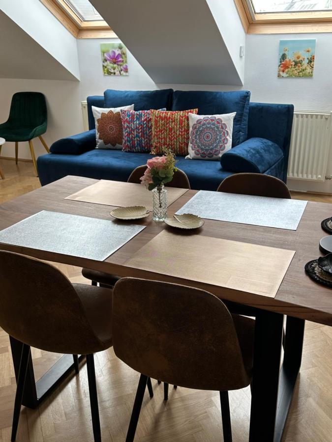Klimatisiertes Dachgeschoss City Apartment In Zentrum Wiens Extérieur photo