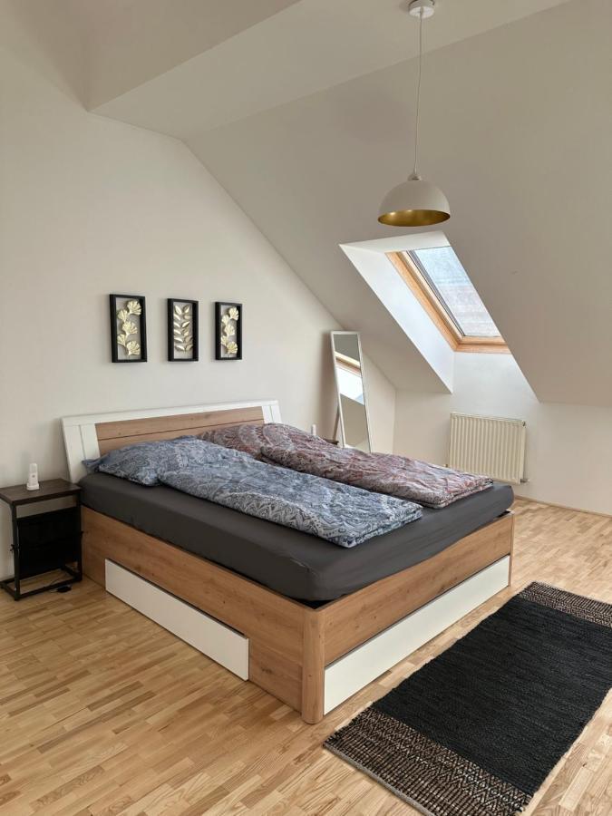 Klimatisiertes Dachgeschoss City Apartment In Zentrum Wiens Extérieur photo