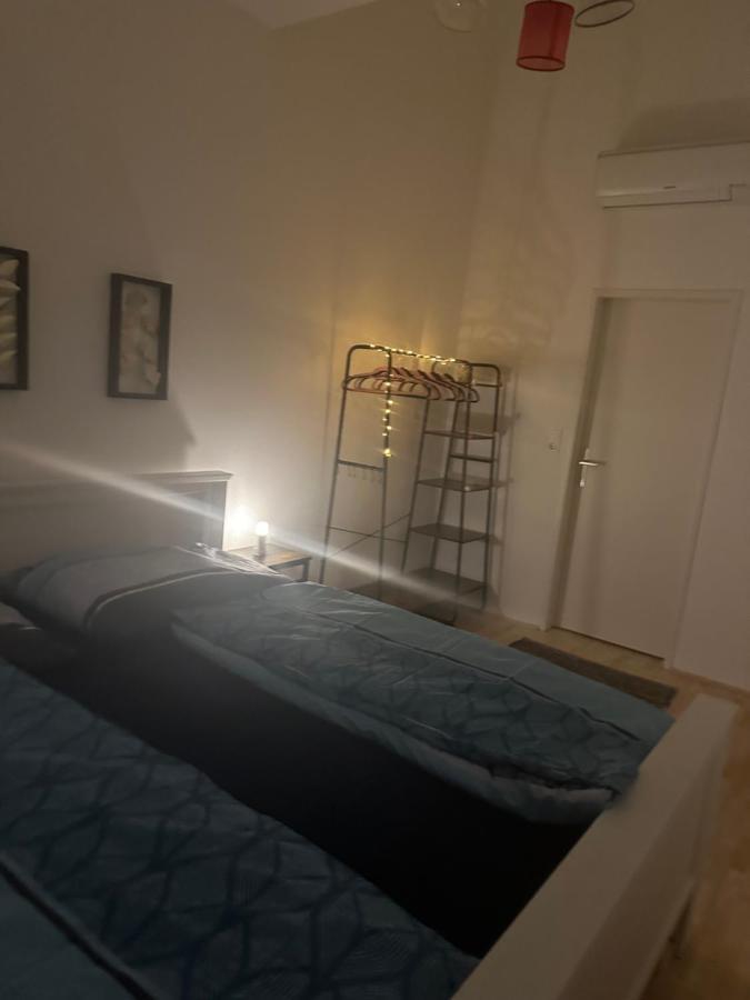 Klimatisiertes Dachgeschoss City Apartment In Zentrum Wiens Extérieur photo