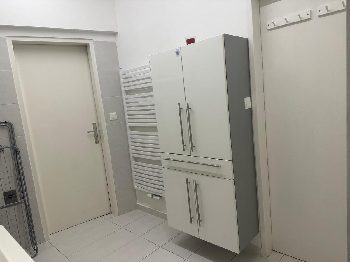Klimatisiertes Dachgeschoss City Apartment In Zentrum Wiens Extérieur photo