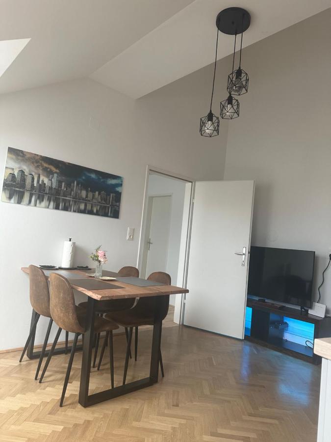 Klimatisiertes Dachgeschoss City Apartment In Zentrum Wiens Extérieur photo